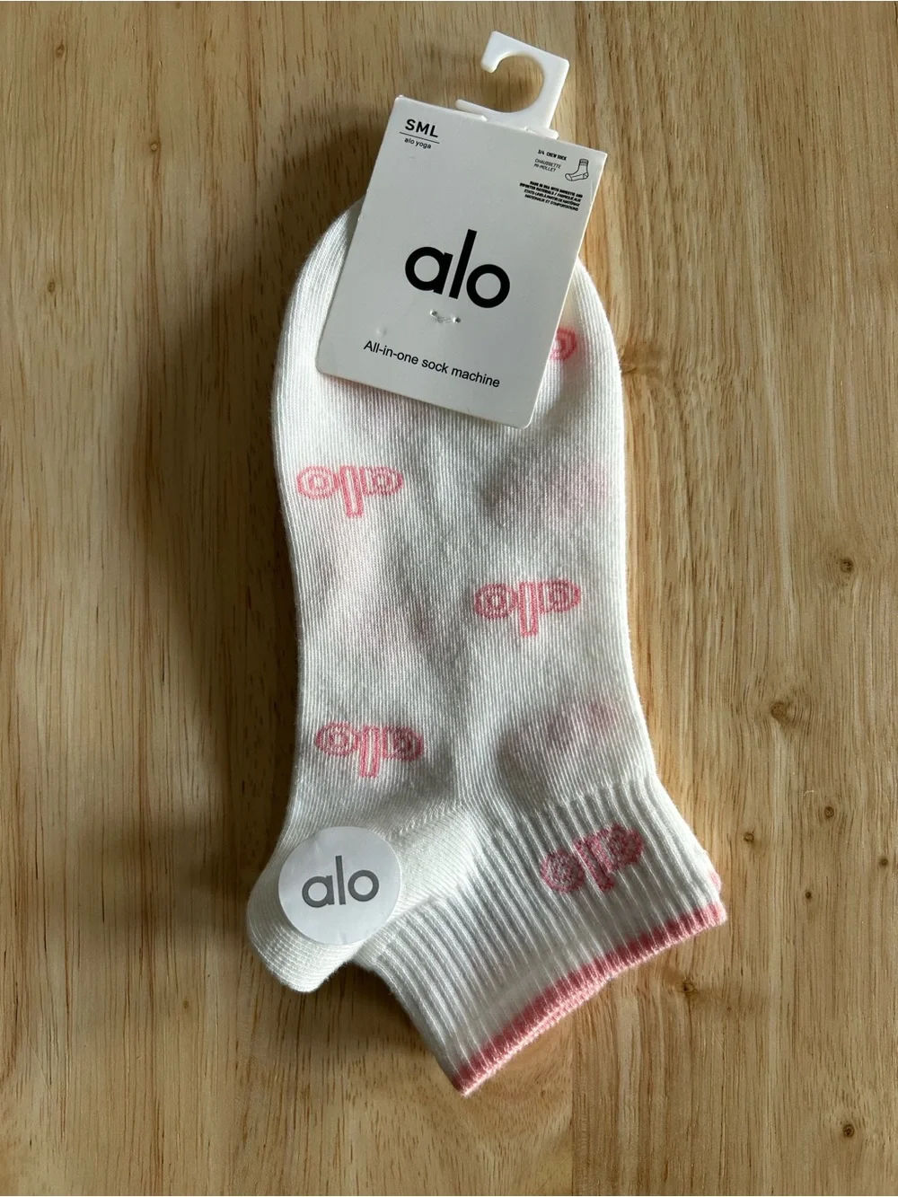 ALO Yoga Men’s White Ankle Socks with Pink Logo Accents